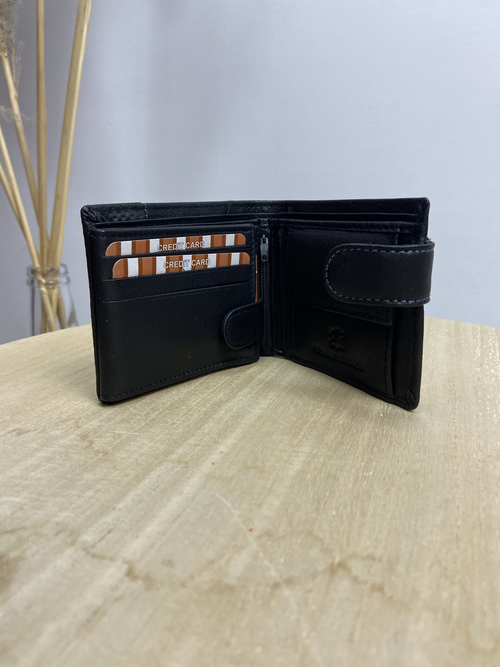 Cartera Piel Negra - 2