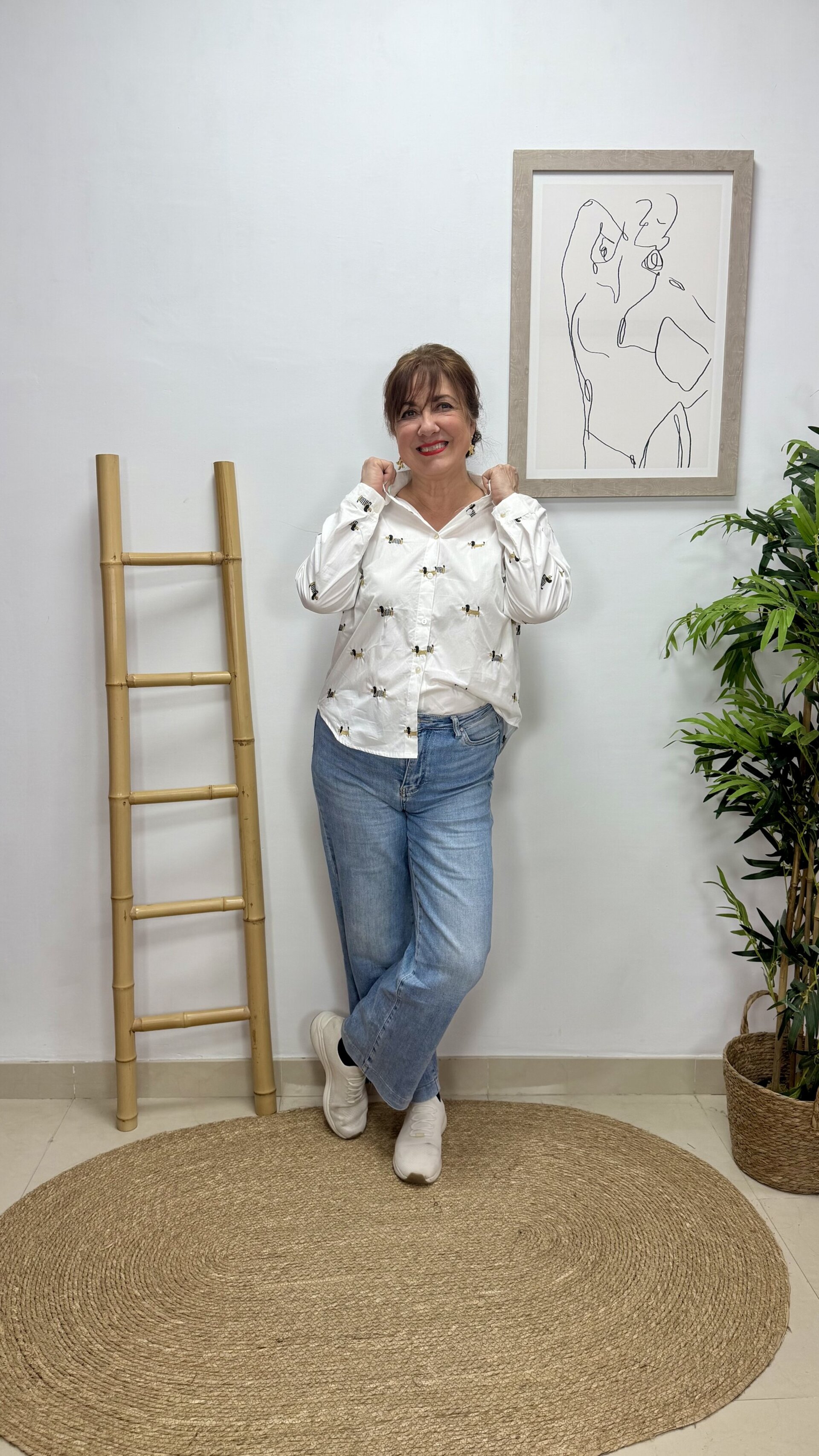 Camisa Perrito Salchicha Inspo Zara - 1