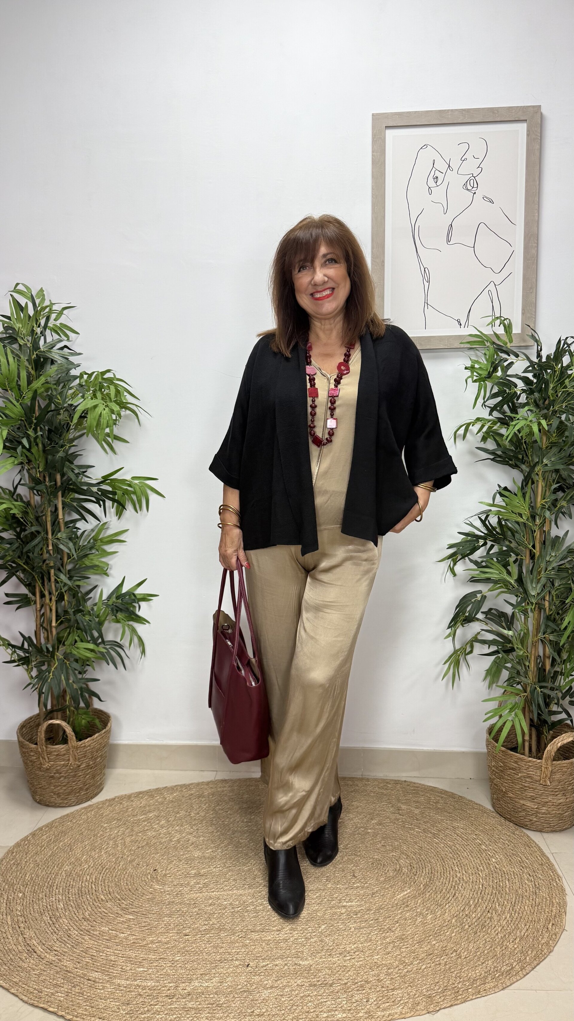 Rebeca Tina Negra - 1