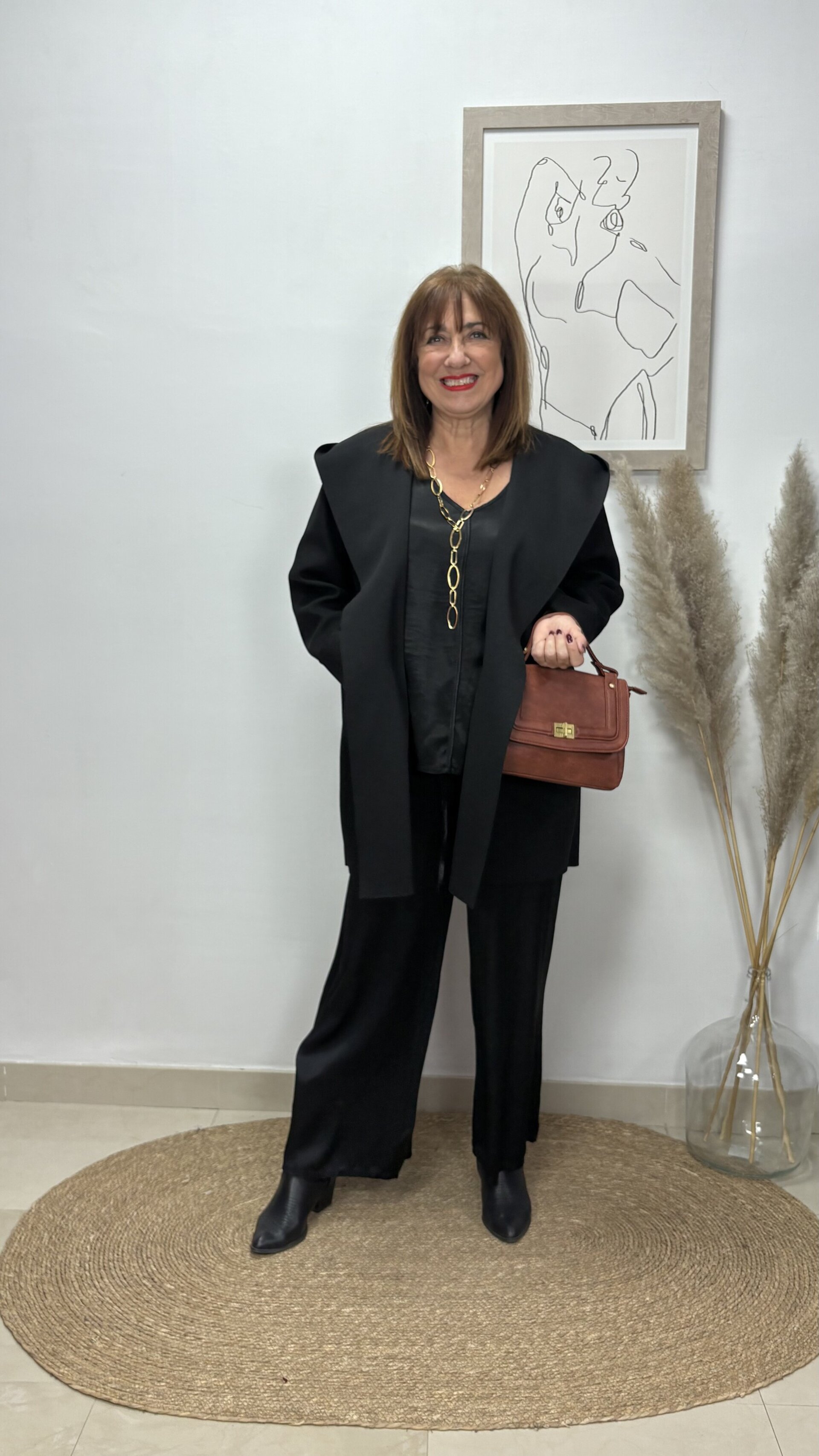 Chaquetón Capucha Oscuro - 1