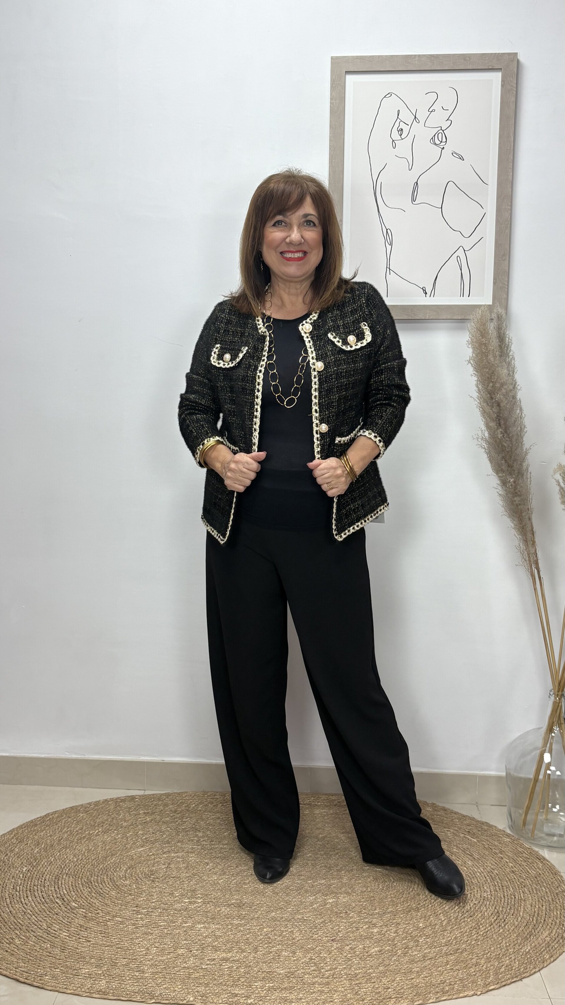 Chaqueta Chanel Negra - 2