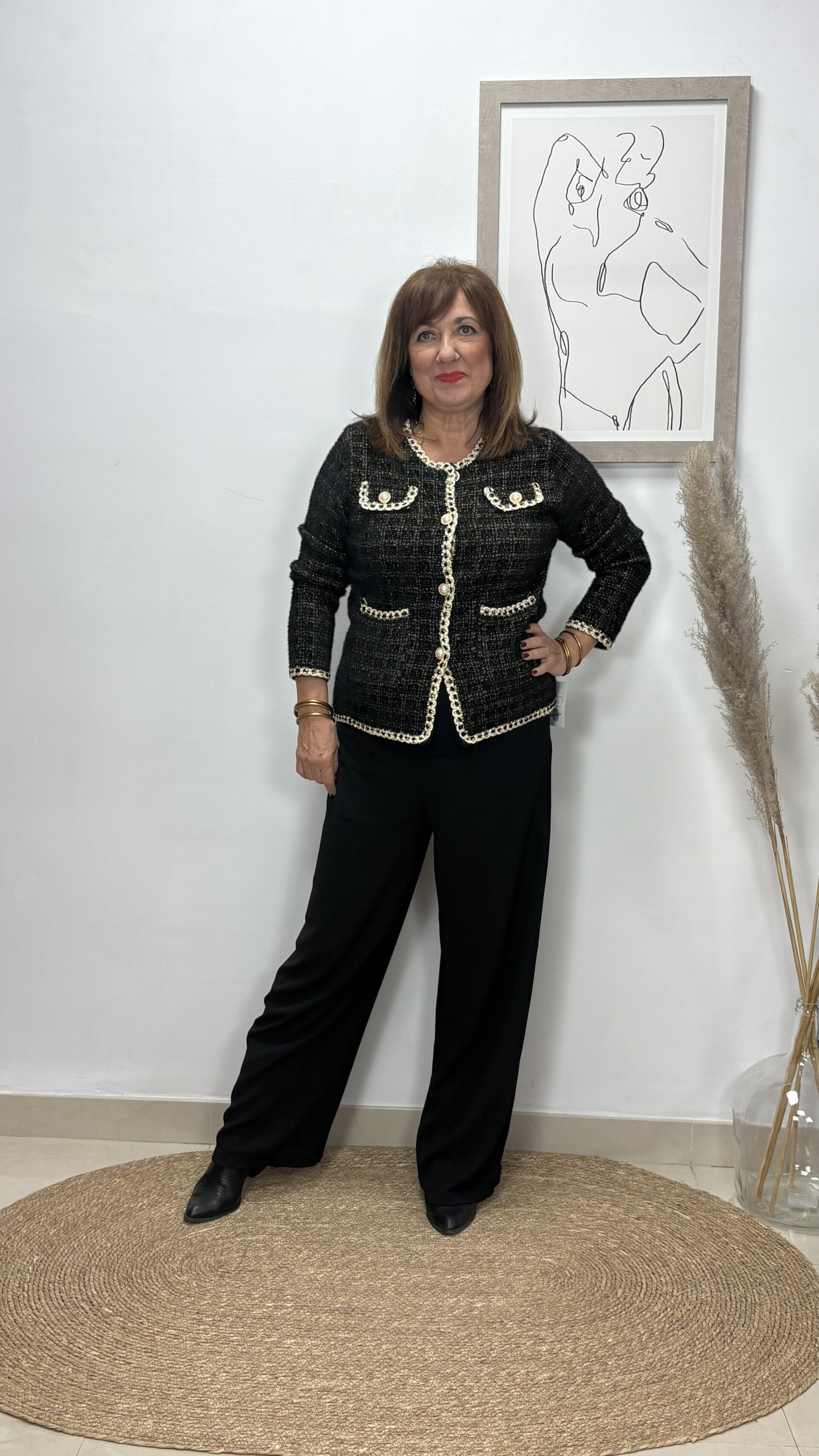 Chaqueta Chanel Negra - 1