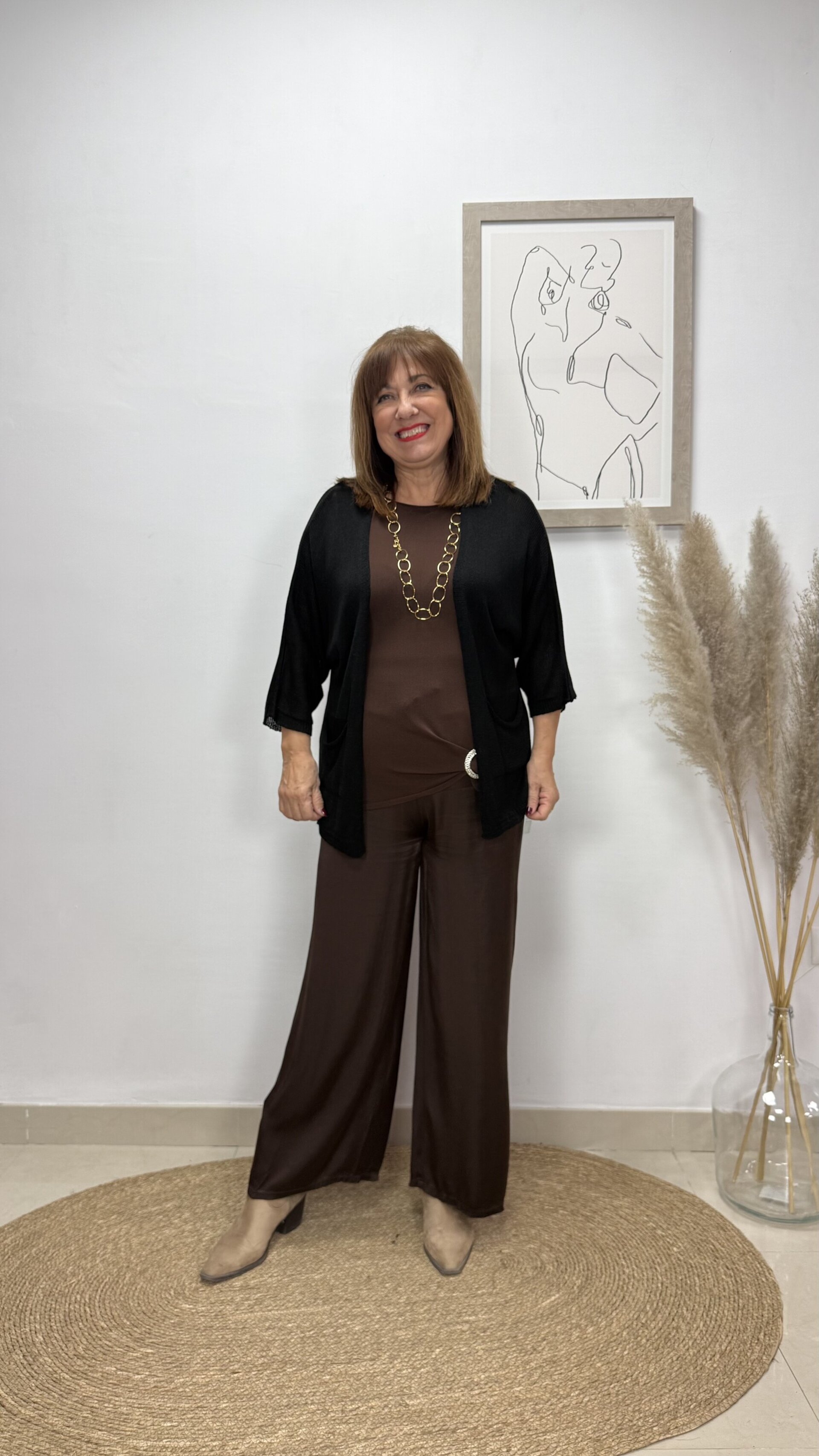 Rebeca Lisa Negro - 1